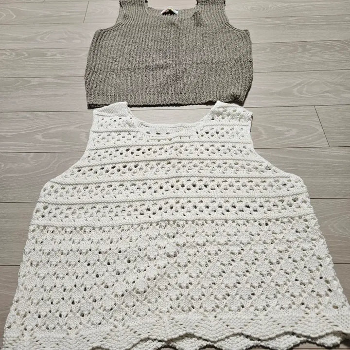 [BUNJANG] Knit Vest Set (White/Beige) / 니트 조끼 2벌 세트 (화이트/베이지) 55 사이즈 2벌