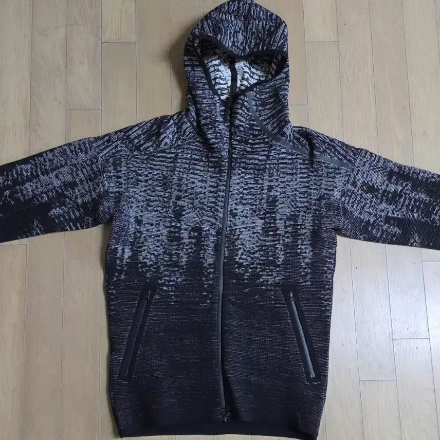 [BUNJANG] Adidas ZNE Pulse Knit Hooded Zip-up / 아디다스 ZNE 펄스 니트 후드집업 95사이즈 거의새옷