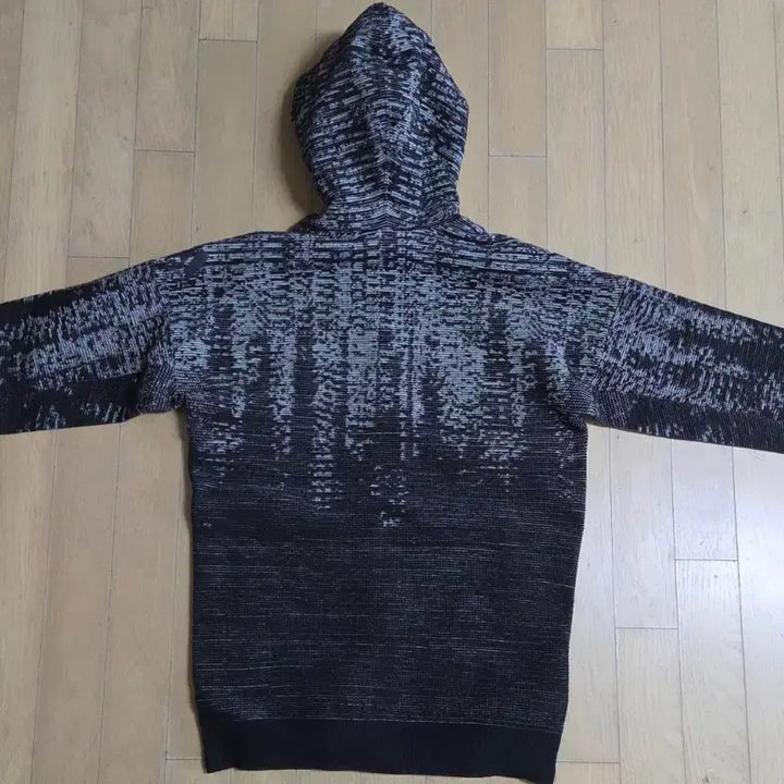 [BUNJANG] Adidas ZNE Pulse Knit Hooded Zip-up / 아디다스 ZNE 펄스 니트 후드집업 95사이즈 거의새옷
