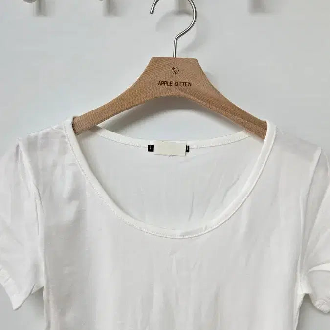 [SOLD OUT] 화이트 라운드 반팔