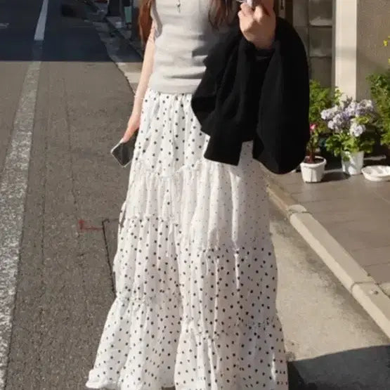 [BUNJANG] Our Cabinet Dot Unique Long Skirt / 아워캐비넷 도트 유니크 롱스커트