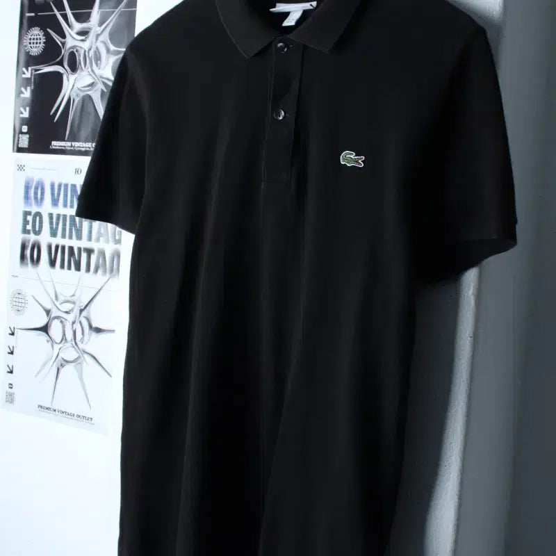 [BUNJANG] Lacoste Small Logo Polo Shirt (Black) / (M-L) 라코스테 반팔 카라 티셔츠 스몰로고 블랙 놈코어-182FD