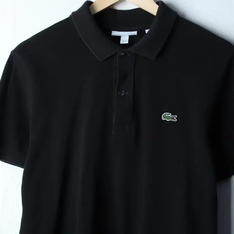 [BUNJANG] Lacoste Small Logo Polo Shirt (Black) / (M-L) 라코스테 반팔 카라 티셔츠 스몰로고 블랙 놈코어-182FD