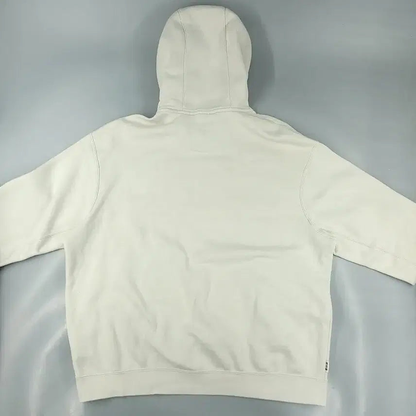 [BUNJANG] Nike Ivory Multi-color NSW Spellout Big Boucle Logo Sweatshirt / 나이키 아이보리톤 멀티컬러 NSW 스펠아웃 빅 부클로고 기모 코튼블렌드