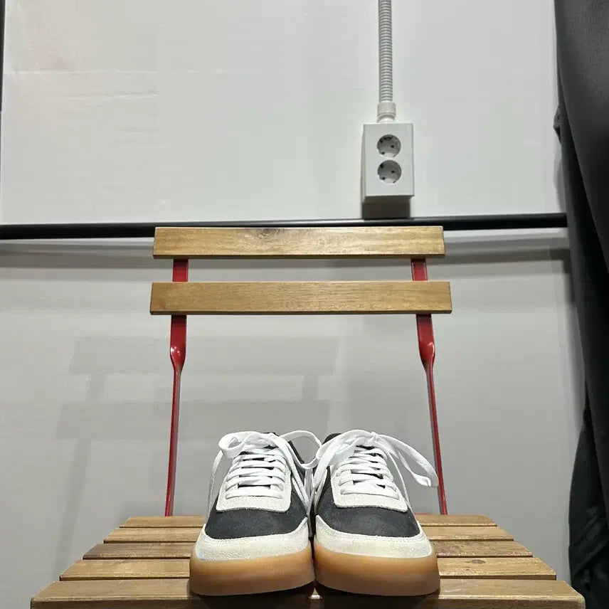 [SOLD OUT] 250) 나이키 운동화 남녀공용 신발 킬샷 OG 블랙 스니커즈