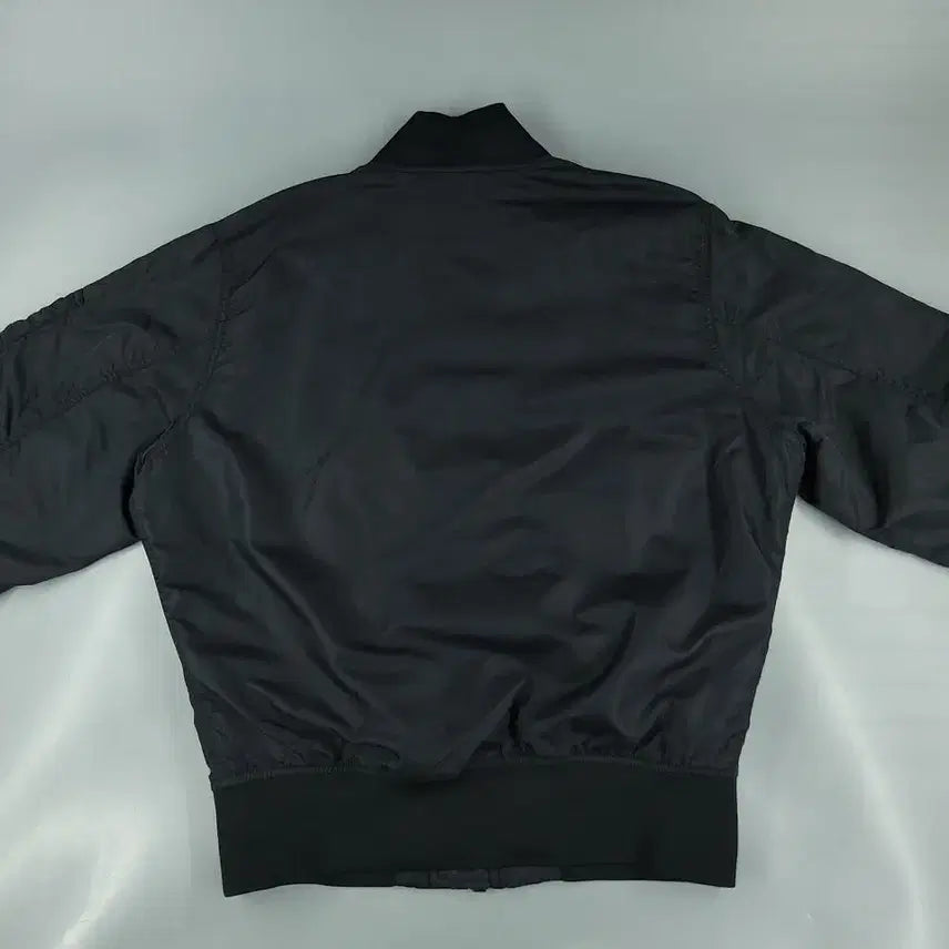 [BUNJANG] Nike Black Arm Pocket Inner Dot Pattern Padded MA-1 Bomber Jacket - L / 나이키 블랙 암포켓 이너도트패턴 폴리필 패디드 항공점퍼 마원 MA1 L