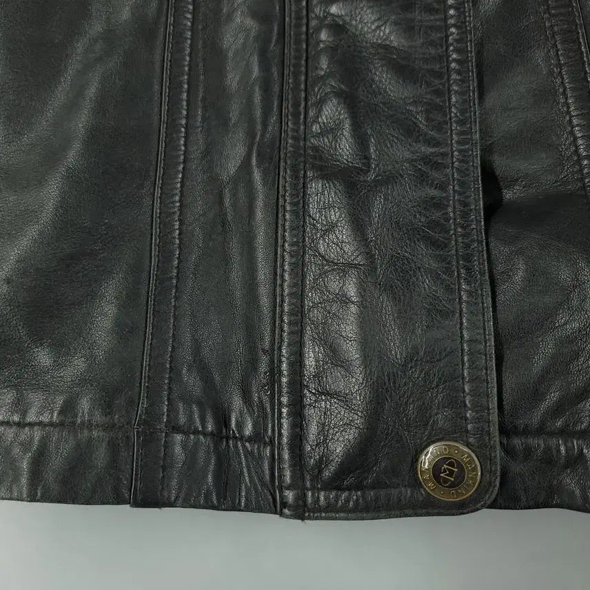 [BUNJANG] Vintage Black Raglan Hidden Zipper Four-Pocket Lambskin Leather Jacket / 빈티지 에이징 블랙 레글런 히든지퍼 포포켓 카라넥 램스킨 양가죽 레더자켓