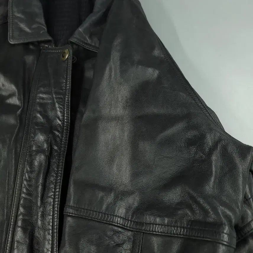 [BUNJANG] Vintage Black Raglan Hidden Zipper Four-Pocket Lambskin Leather Jacket / 빈티지 에이징 블랙 레글런 히든지퍼 포포켓 카라넥 램스킨 양가죽 레더자켓