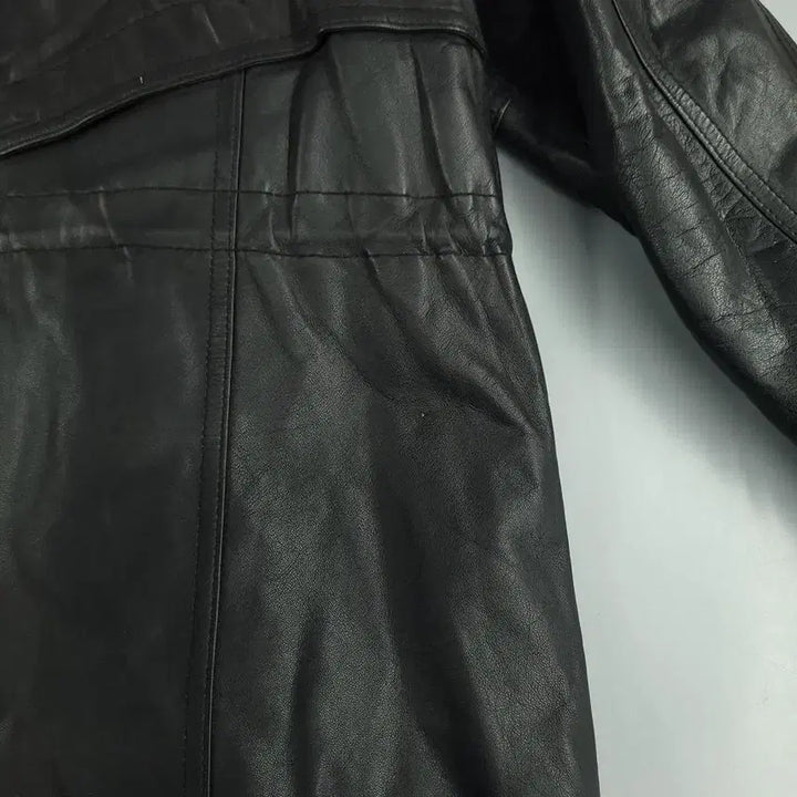 [BUNJANG] Vintage Black Raglan Hidden Zipper Four-Pocket Lambskin Leather Jacket / 빈티지 에이징 블랙 레글런 히든지퍼 포포켓 카라넥 램스킨 양가죽 레더자켓