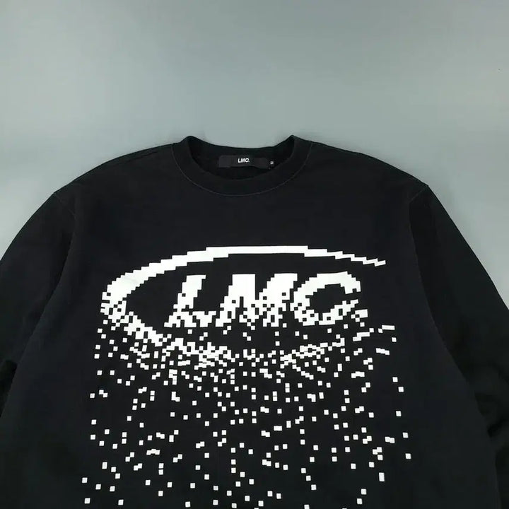 [BUNJANG] LMC Pixel Pattern Cotton Sweatshirt / LMC 엘엠씨 블랙 화이트 빅로고 픽셀패턴 기모 코튼 맨투맨 티셔츠 L