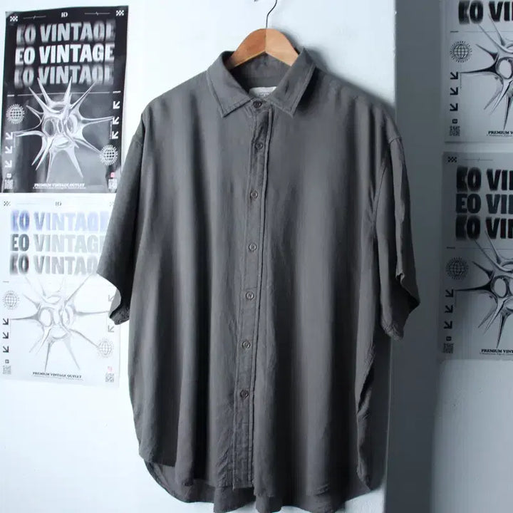 [BUNJANG] Lafarge Store Charcoal Solid Short Sleeve Shirt / (L) 라퍼지스토어 반팔셔츠 남방 차콜 무지 놈코어-18300