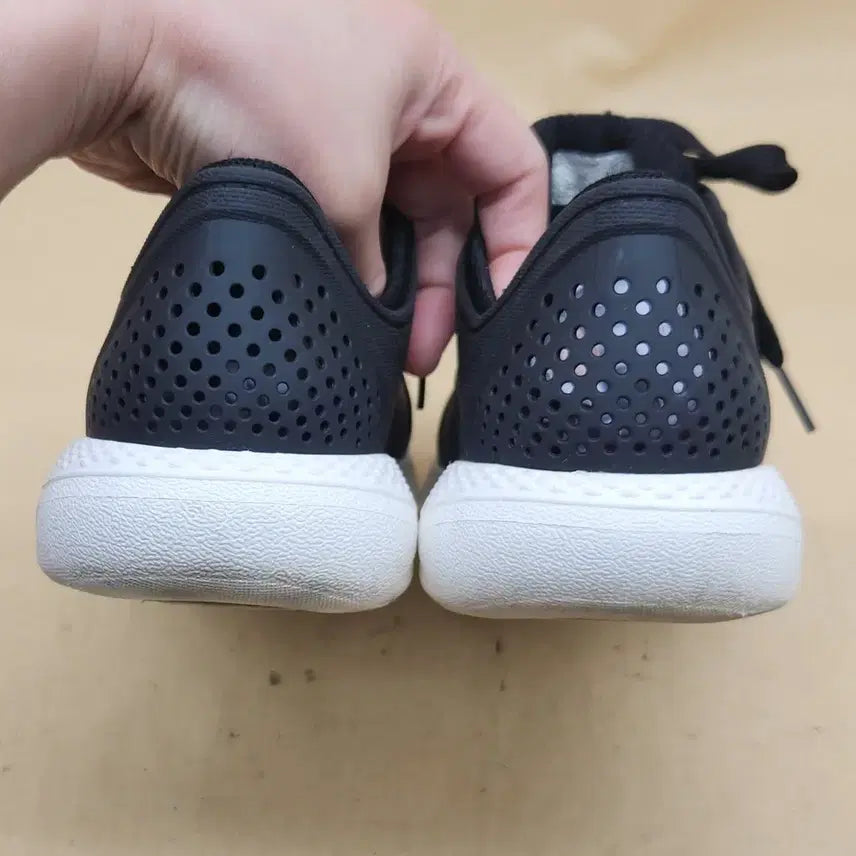 [SOLD OUT] 크록스 라이트 라이드 m7 260