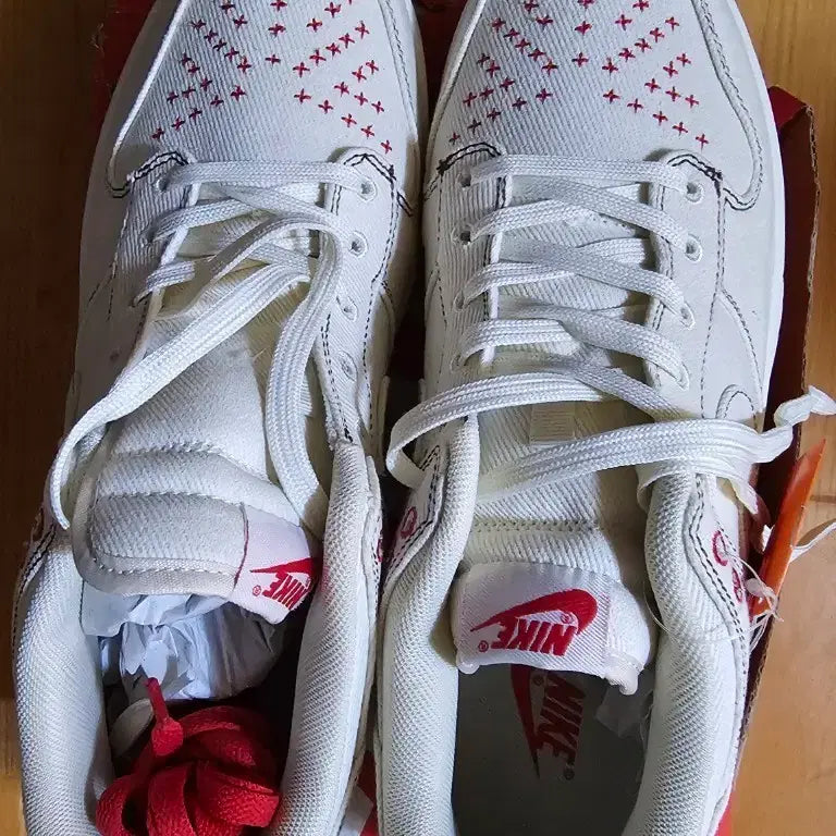 [BUNJANG] Nike Dunk Low DV0834-100 Sneakers / 나이키 덩크 로우 dv0834-100 290사이즈 새상품