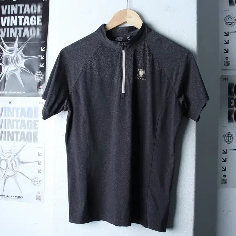 [SOLD OUT] (L) 블랙야크 반팔 카라 티셔츠 기능성 반집업 그레이-18301