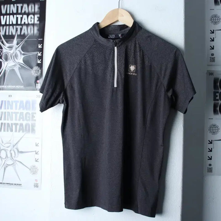 [SOLD OUT] (L) 블랙야크 반팔 카라 티셔츠 기능성 반집업 그레이-18301
