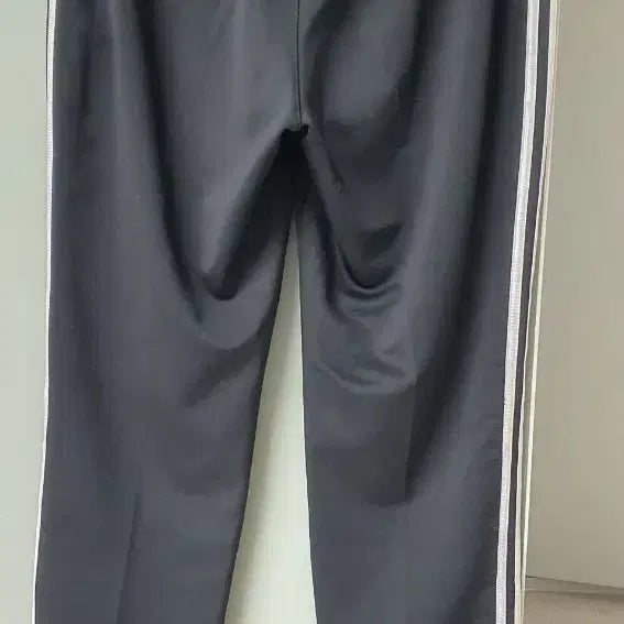 [BUNJANG] Adidas Training Pants (Overseas) - L Size / adidas 트레이닝바지(해외판) L사이즈 30~32"가능함! S급!