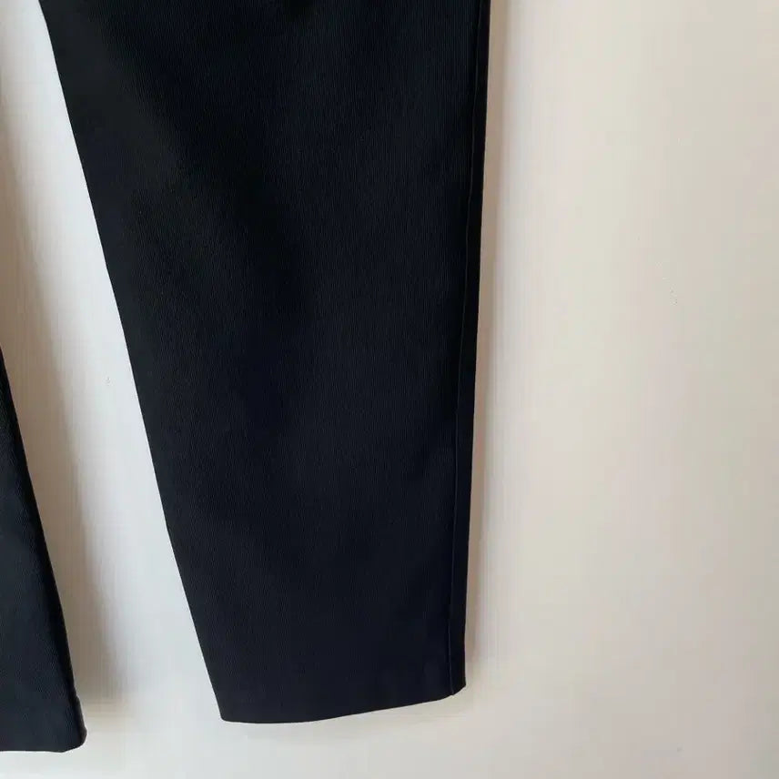 [BUNJANG] The IZAAK Slacks Trousers / 더 아이잗 슬랙스 바지