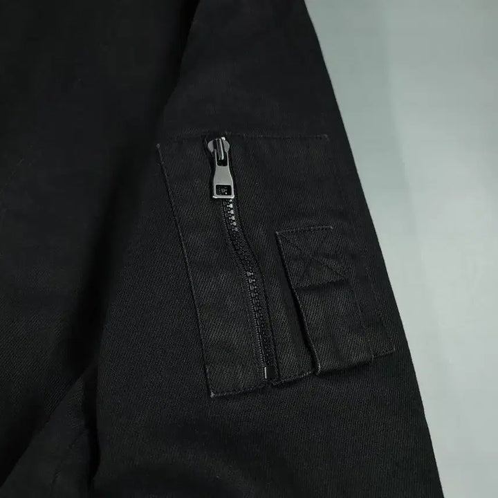 [BUNJANG] MAISON MINED Pigment Black Cut Canvas Cotton Jacket / MAISON MINED 메종미네드 피그먼트 블랙 절개 암포켓 캔버스 코튼