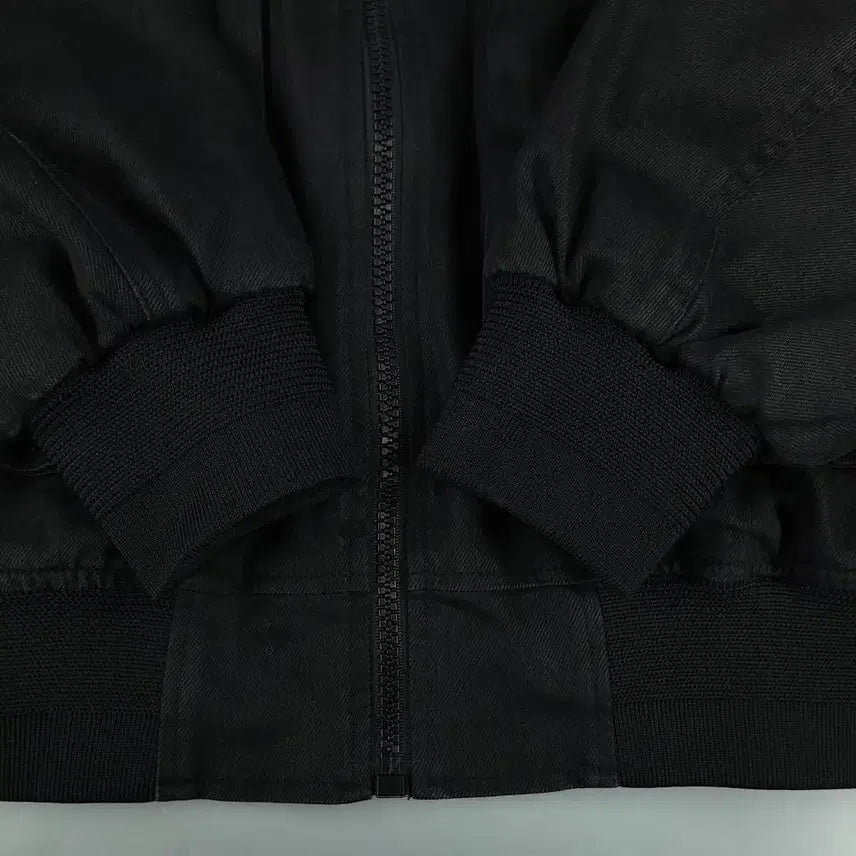 [BUNJANG] MAISON MINED Pigment Black Cut Canvas Cotton Jacket / MAISON MINED 메종미네드 피그먼트 블랙 절개 암포켓 캔버스 코튼