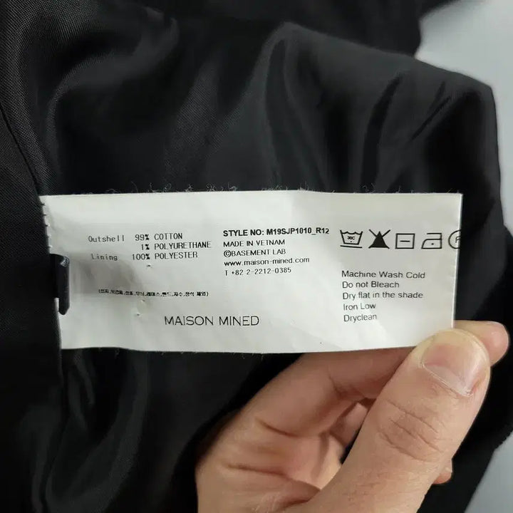 [BUNJANG] MAISON MINED Pigment Black Cut Canvas Cotton Jacket / MAISON MINED 메종미네드 피그먼트 블랙 절개 암포켓 캔버스 코튼