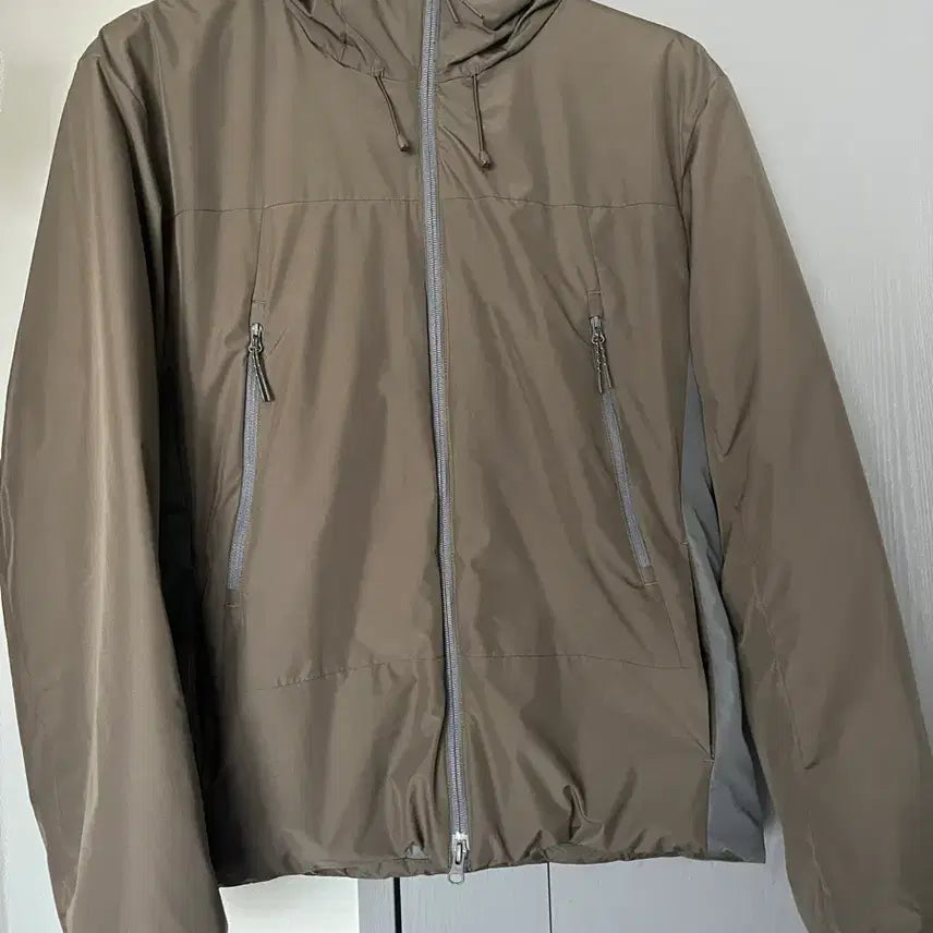 [BUNJANG] Musinsa City Leisure Padded Windbreaker Brown / 무신사 시티레저 패디드 윈드브레이커 브라운