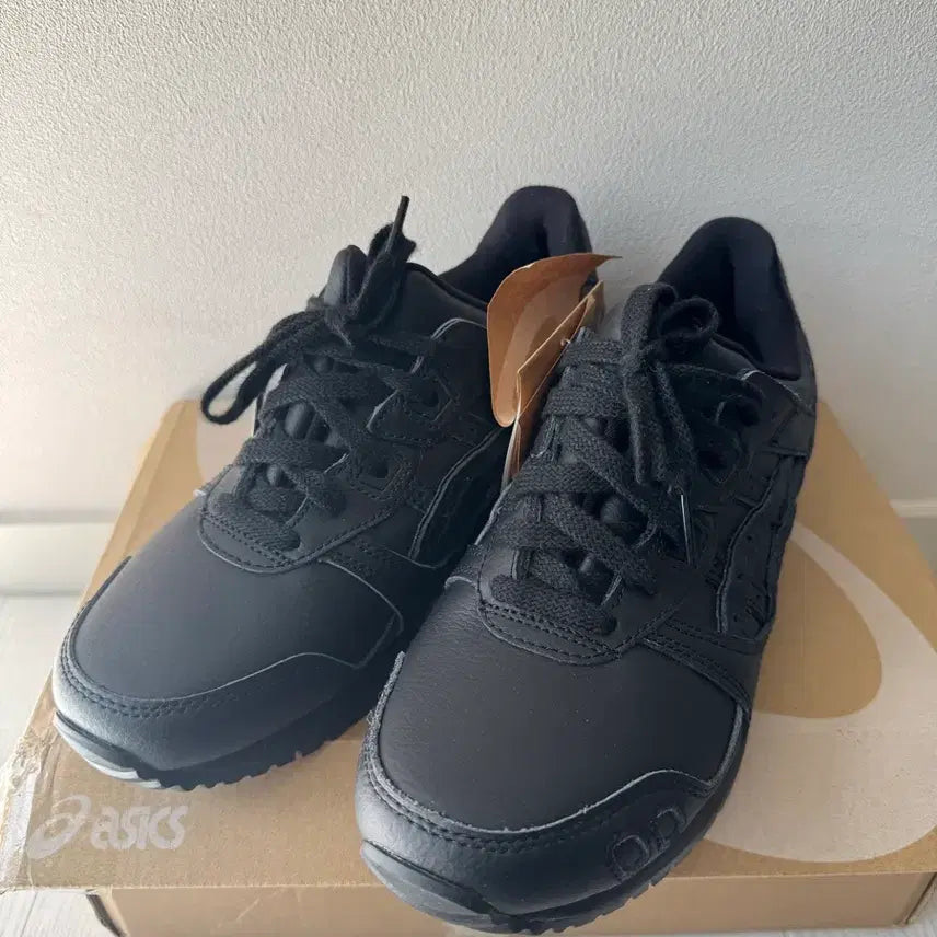 [BUNJANG] Asics Gel Lyte III Black Leather Sneakers / 아식스 젤라이트 3 올검 240