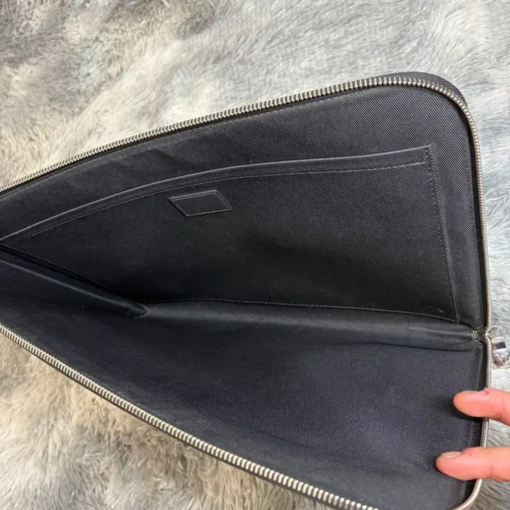 [BUNJANG] Louis Vuitton Damier Pochette Jour Clutch Bag / [리엘중고명품] 루이비통 다미에 포쉐트주르 클러치백