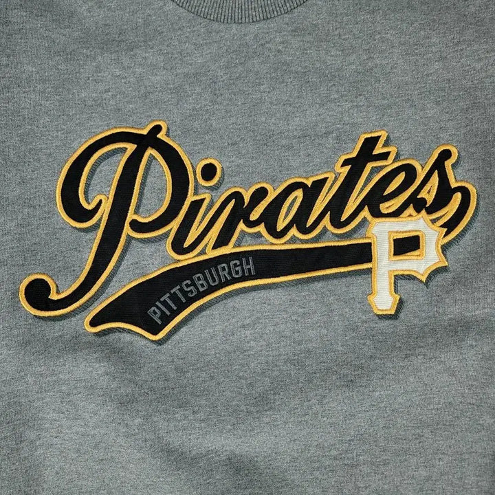 [BUNJANG] MLB Pittsburgh Pirates Big Logo Sweatshirt / MLB 엠엘비 그레이 블랙 골드 배색 피츠버그 파이리츠 빅로고 맨투맨 티