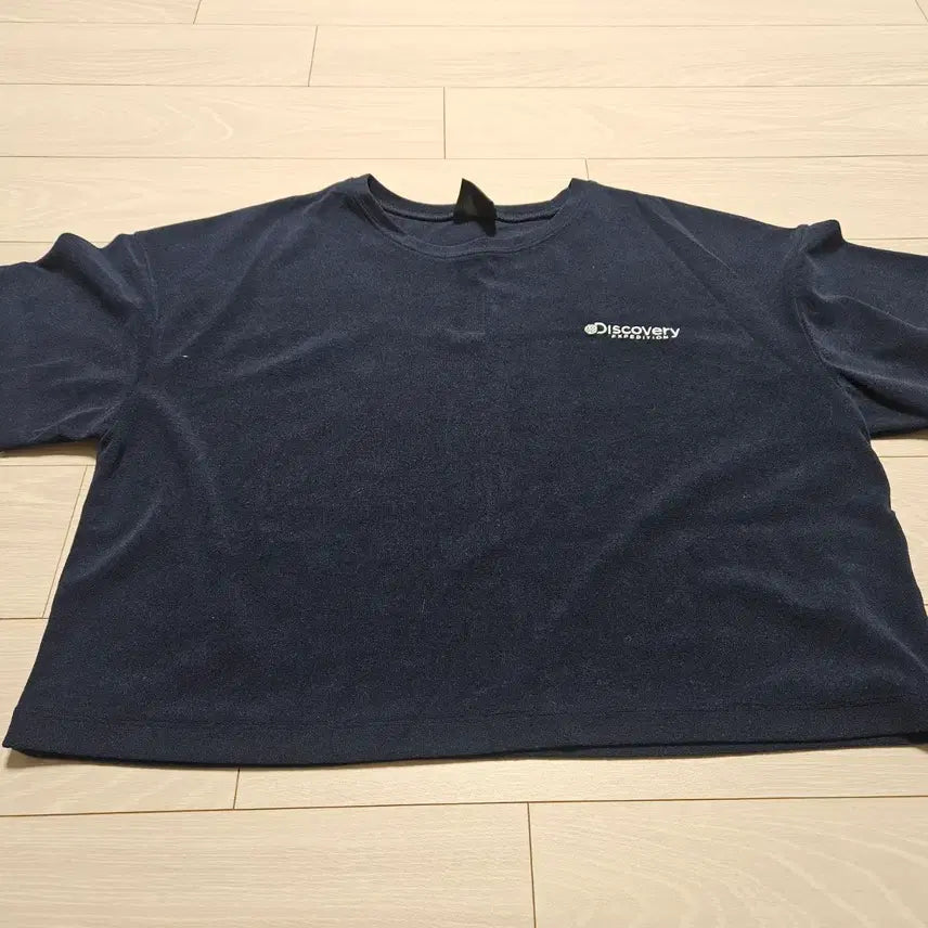 [BUNJANG] Discovery Navy Crop Short Sleeve T-shirt / 디스커버리 네이비 크롭 반팔 티셔츠  95 사이즈