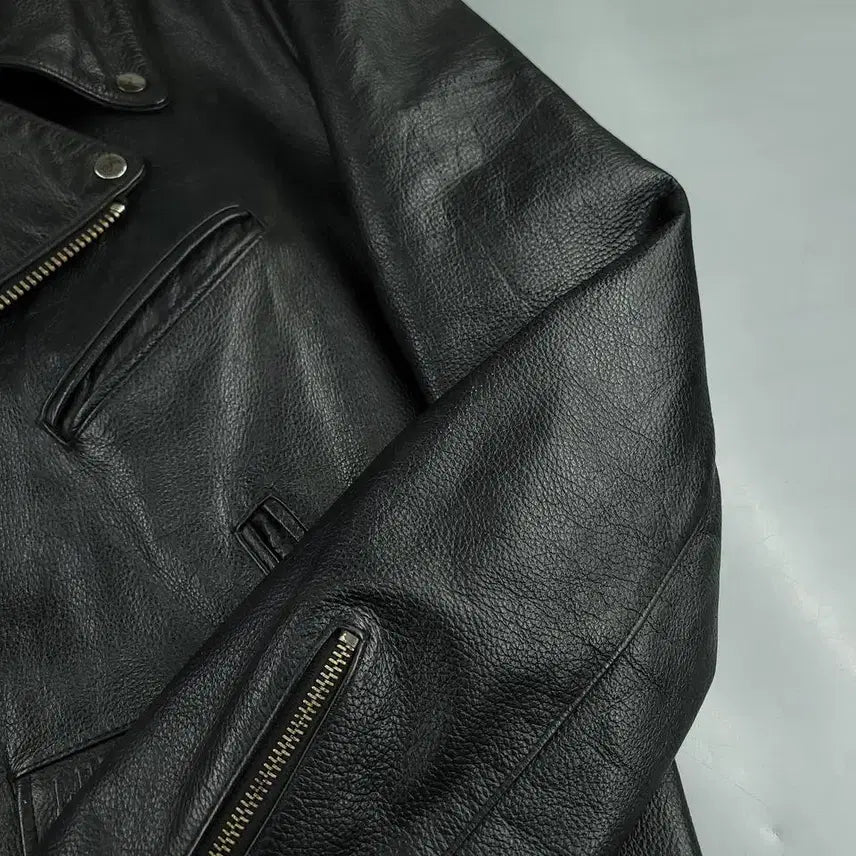 [BUNJANG] Lee Ssangbangwool 00s Aging Black Logo Inner Quilted Shoulder Detail Jacket / LEE 리 쌍방울 00s 에이징 블랙 로고 각인 이너퀼팅 언발란스 어깨견