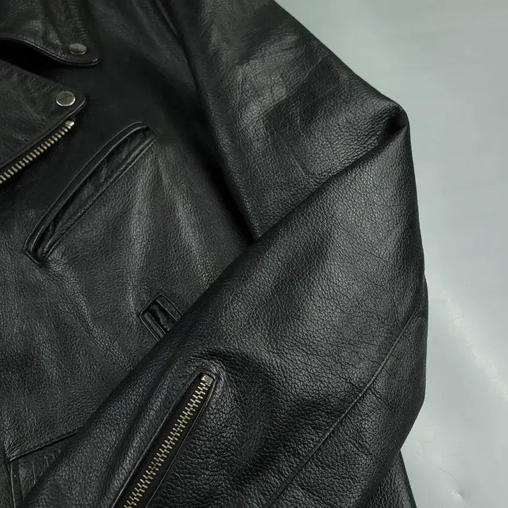 [BUNJANG] Lee Ssangbangwool 00s Aging Black Logo Inner Quilted Shoulder Detail Jacket / LEE 리 쌍방울 00s 에이징 블랙 로고 각인 이너퀼팅 언발란스 어깨견