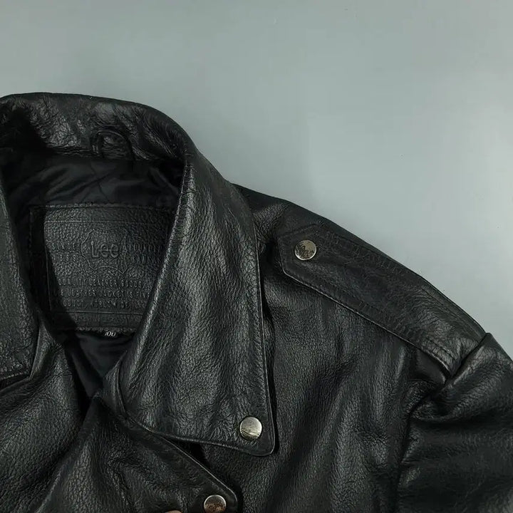 [BUNJANG] Lee Ssangbangwool 00s Aging Black Logo Inner Quilted Shoulder Detail Jacket / LEE 리 쌍방울 00s 에이징 블랙 로고 각인 이너퀼팅 언발란스 어깨견