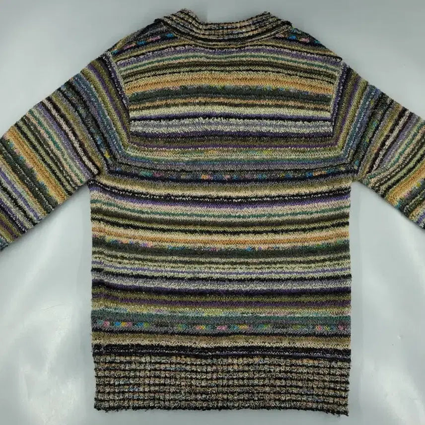 [BUNJANG] CANZONE Green Tone Multi-color Striped Ethnic Pattern Half Blouse / CANZONE 그린톤 멀티컬러 스트라이프패턴 에스닉패턴 히피 모리 하프버