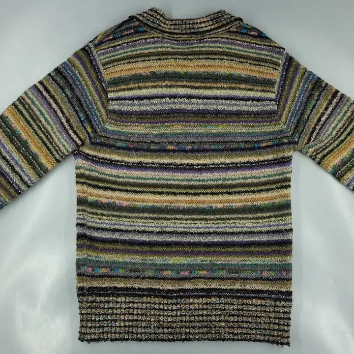 [BUNJANG] CANZONE Green Tone Multi-color Striped Ethnic Pattern Half Blouse / CANZONE 그린톤 멀티컬러 스트라이프패턴 에스닉패턴 히피 모리 하프버