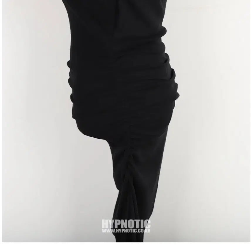 [SOLD OUT] 히프나틱 메블릿 셔링 머메이드 롱원피스 블랙