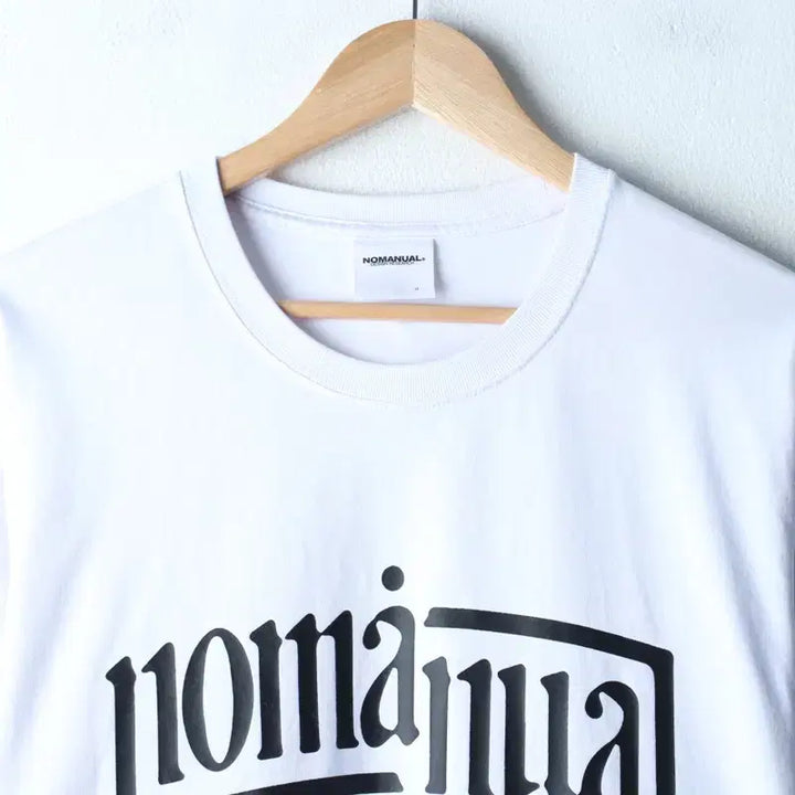 [BUNJANG] NoManual Lettering Big Logo T-shirt / (M-XL) 노매뉴얼 반팔 티셔츠 레터링 빅로고 화이트 스트릿-18309