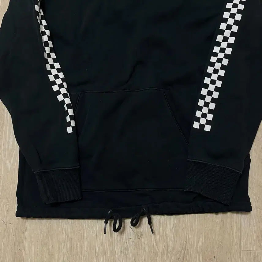 [BUNJANG] Vans Checkerboard Half-Zip Sweatshirt [Black] L / 반스 체커보드 사이드라인 하프집업 맨투맨 [블랙] L/100