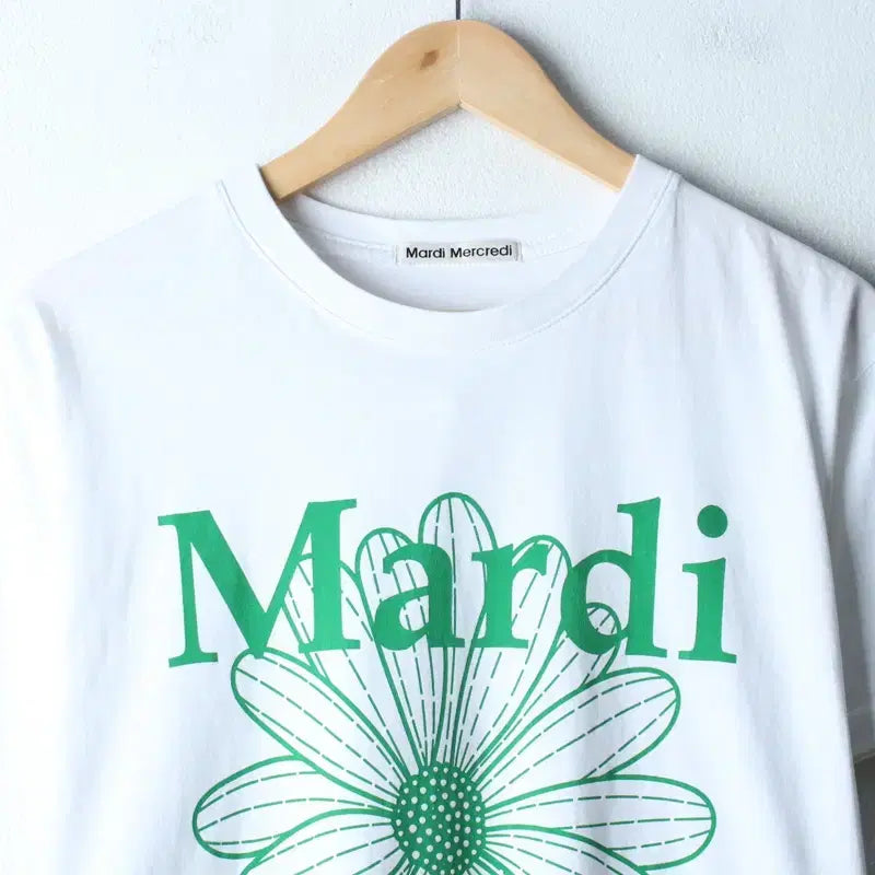 [BUNJANG] Mardi Mercredi Big Logo Flower T-shirt / W(F) 마르디메르크디 반팔 티셔츠 빅로고 플라워 화이트-1830B