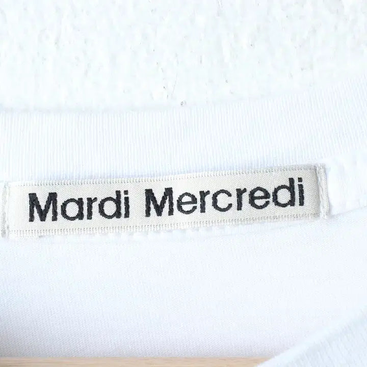 [BUNJANG] Mardi Mercredi Big Logo Flower T-shirt / W(F) 마르디메르크디 반팔 티셔츠 빅로고 플라워 화이트-1830B
