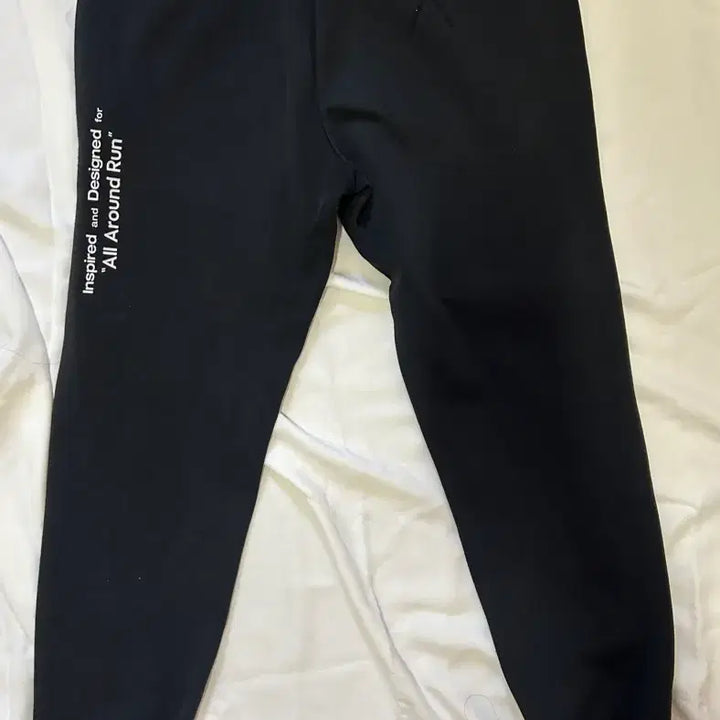 [BUNJANG] Descente Black Training Pants M / 데상트 검정색 트레이닝 바지 M .(54)