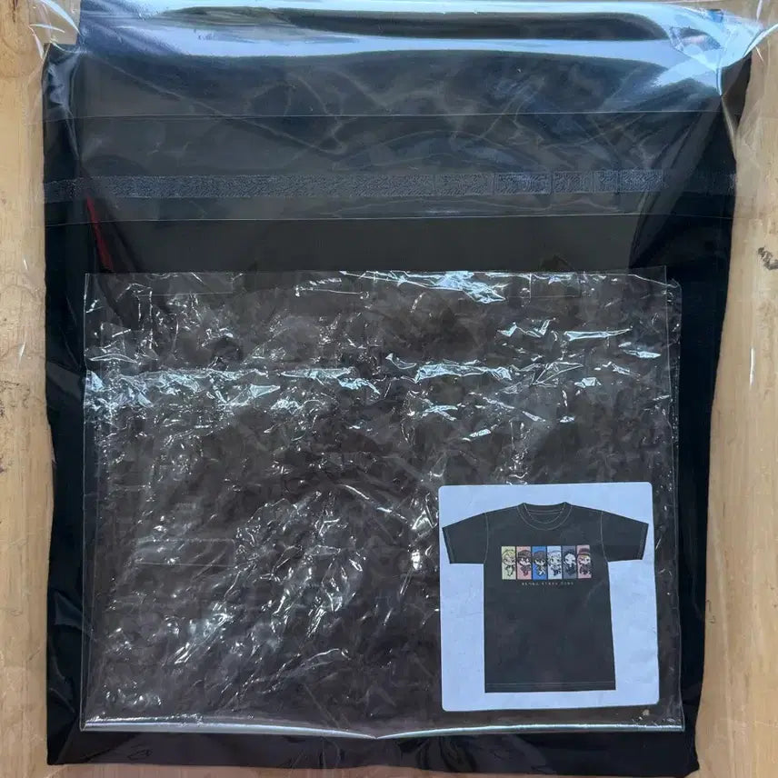 [BUNJANG] Bungo Stray Dogs L Size T-Shirt / 문호 스트레이독스 반팔 티셔츠 L 사이즈 정품 / 미사용