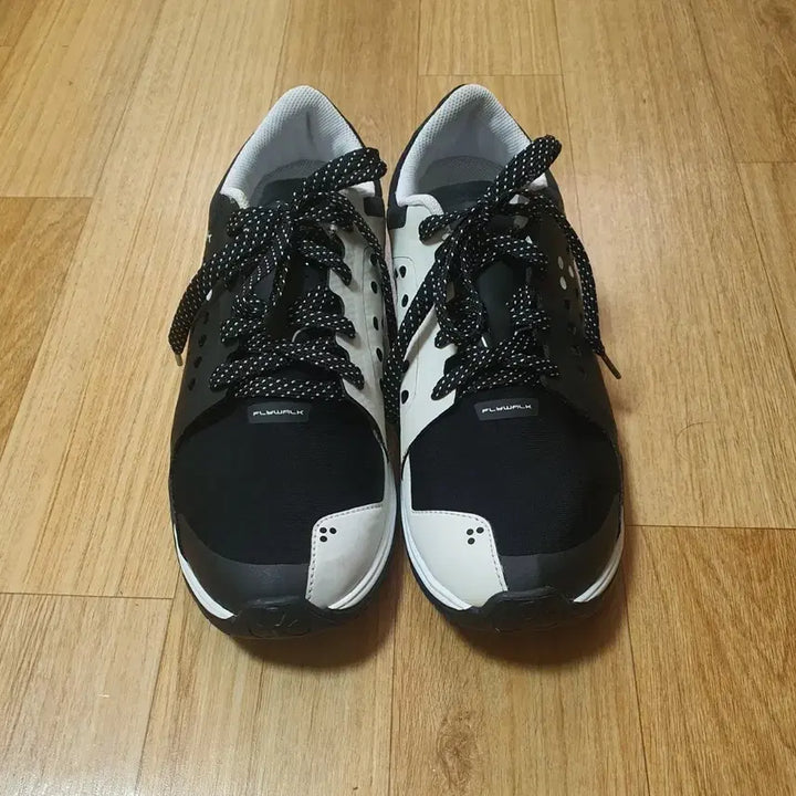[BUNJANG] K2 Flywalk 360 Reaction Sneakers 270mm / K2 플라이워크 360 리액션 운동화 270mm