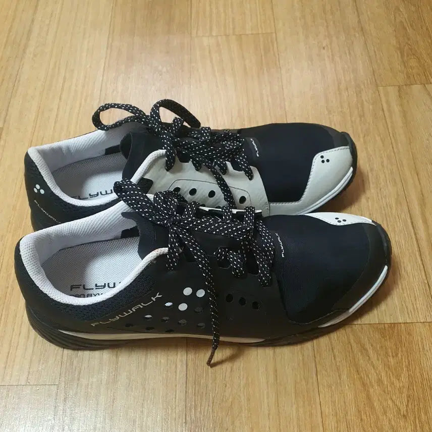 [BUNJANG] K2 Flywalk 360 Reaction Sneakers 270mm / K2 플라이워크 360 리액션 운동화 270mm