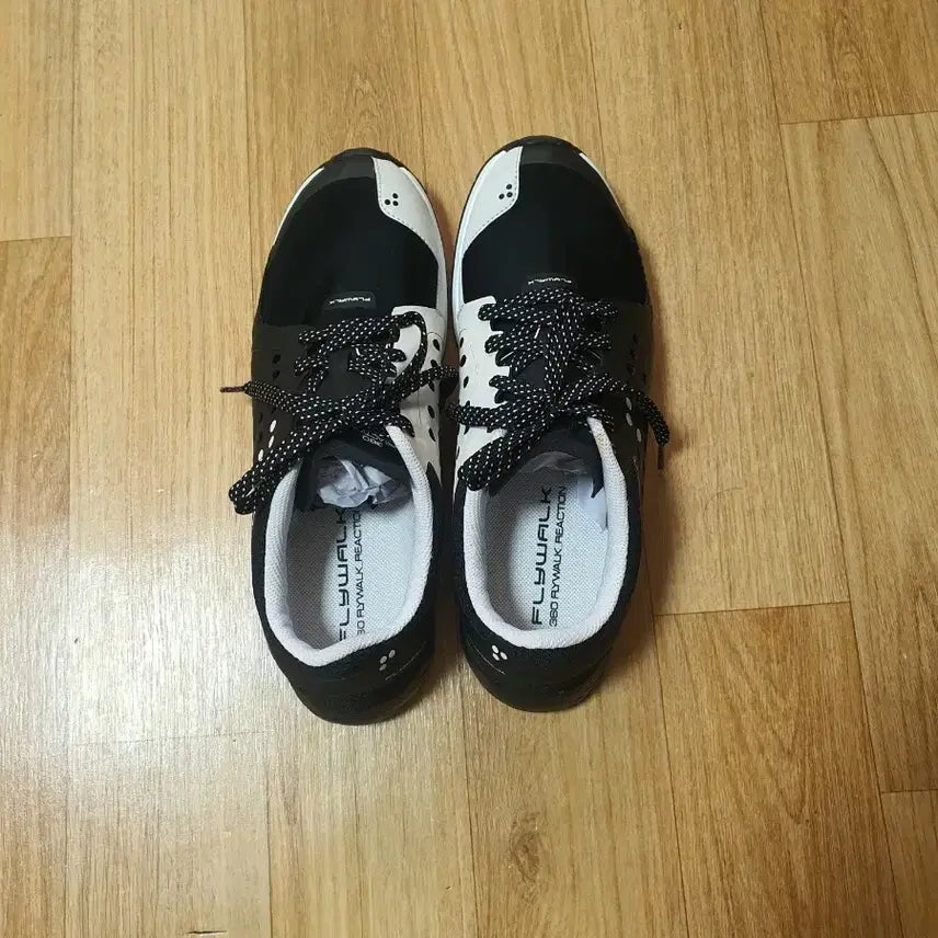 [BUNJANG] K2 Flywalk 360 Reaction Sneakers 270mm / K2 플라이워크 360 리액션 운동화 270mm