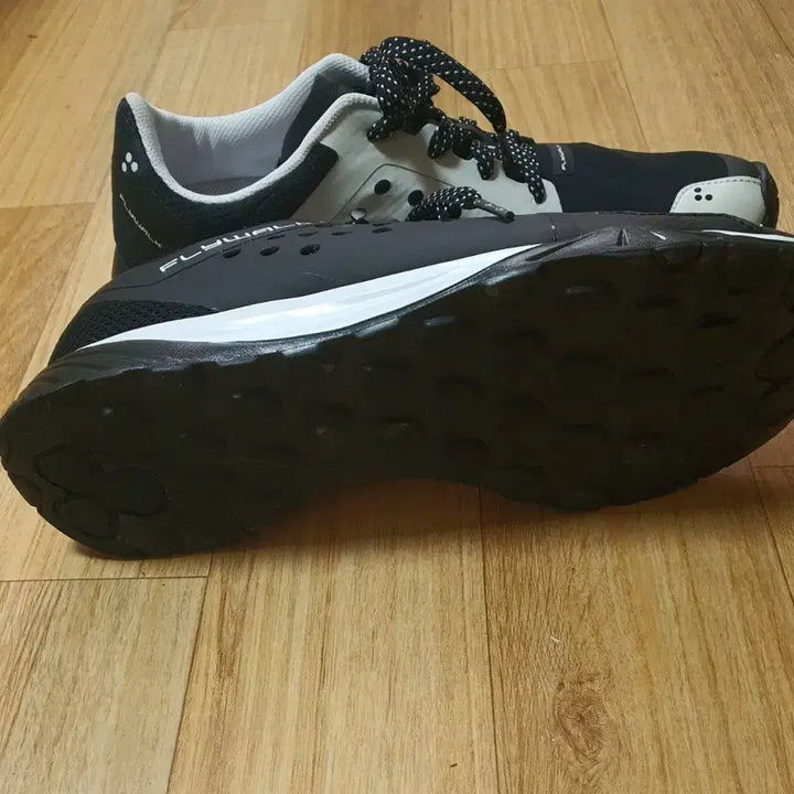 [BUNJANG] K2 Flywalk 360 Reaction Sneakers 270mm / K2 플라이워크 360 리액션 운동화 270mm