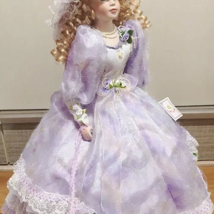 [BUNJANG] 70cm Porcelain Doll with Umbrella Base Antique Doll / 70cm 포셀린 인형 비스크인형 앤틱인형