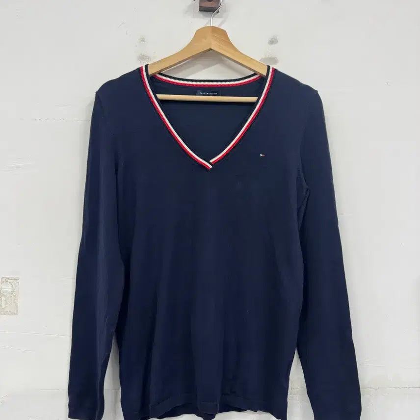 [BUNJANG] Tommy Hilfiger V-Neck Knit Sweater / (M)타미힐피거 브이넥 니트