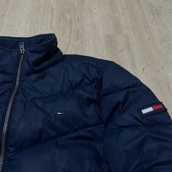 [BUNJANG] Tommy Hilfiger Duck Down Flag Stand Neck Padded Jumper (Navy) - Size S / 타미힐피거 진스 덕다운 플래그 스탠드넥 패딩 점퍼 [네이비] S/90