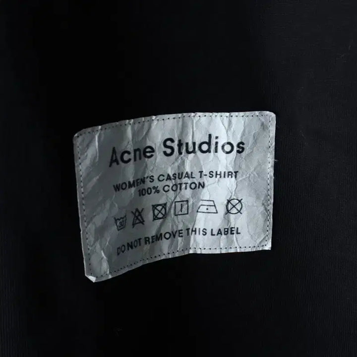 [BUNJANG] Acne Studios T-shirt Black / W(XS-M) 아크네스튜디오 반팔 티셔츠 블랙 무지 놈코어-1830F