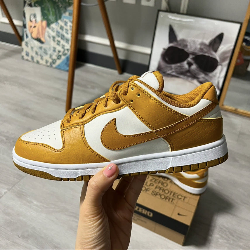 [SOLD OUT] (새제품)나이키 덩크 로우 넥스트네이처 팬텀 240
